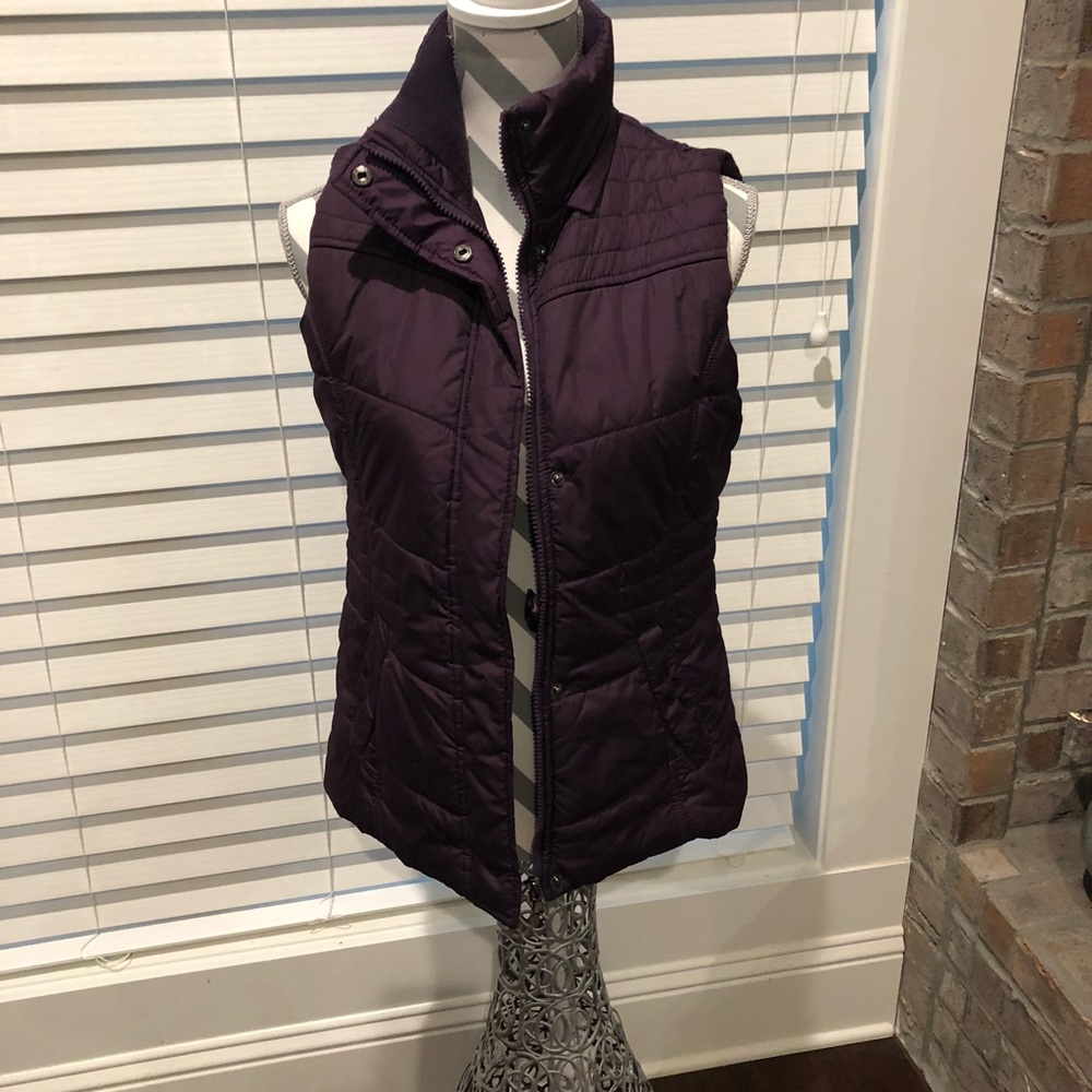 New York and Co Purple Vest
